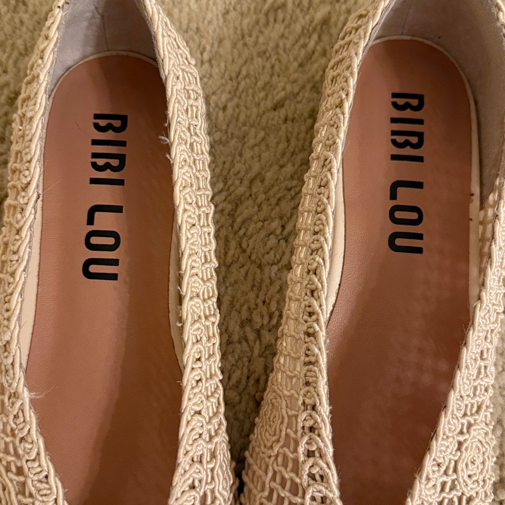 Anthropologie Bibilou Women's Crochet Flats - Picture 8 of 9
